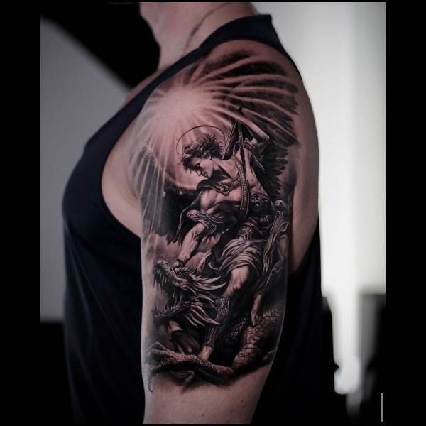 Oberarm Tattoo von Oci